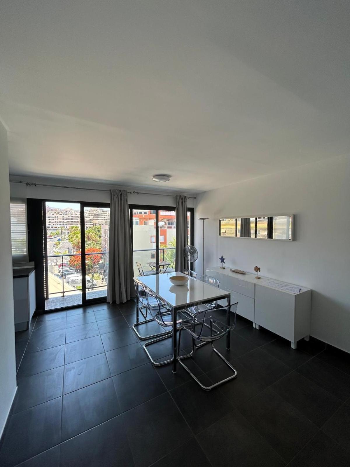 New Apartment Center Los Cristianos Los Cristianos  Exterior photo