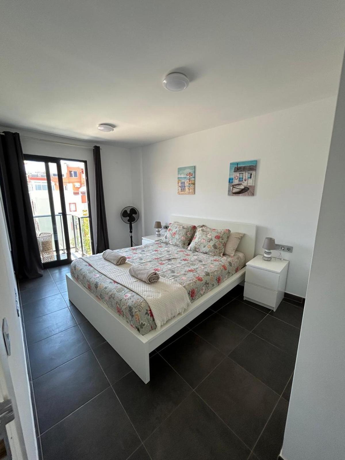 New Apartment Center Los Cristianos Los Cristianos  Exterior photo