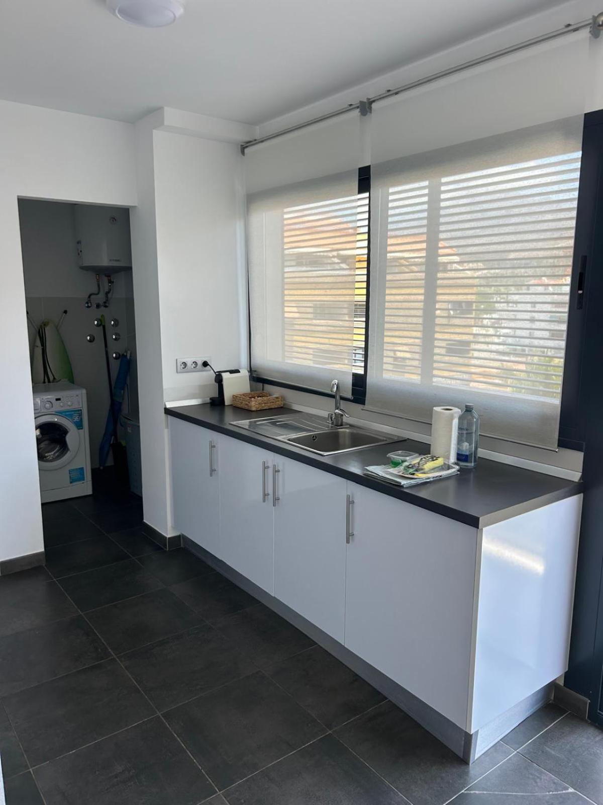 New Apartment Center Los Cristianos Los Cristianos  Exterior photo